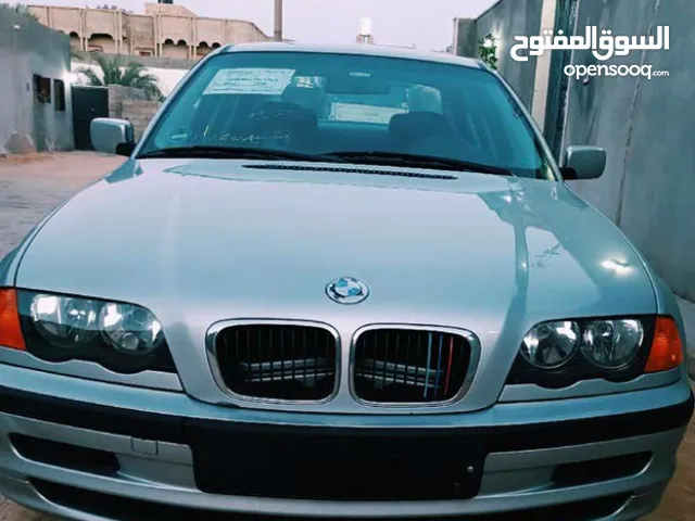 BMW 3 Series 320 in Tripoli
