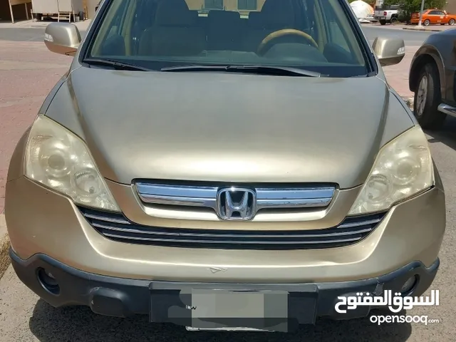 Used Honda CR-V in Mubarak Al-Kabeer
