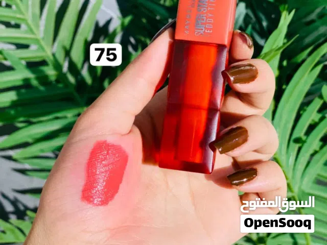 دلال وجمال مع Maybelline Super Stay Teddy Tint!
