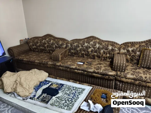 للبيع كنب مستخدم