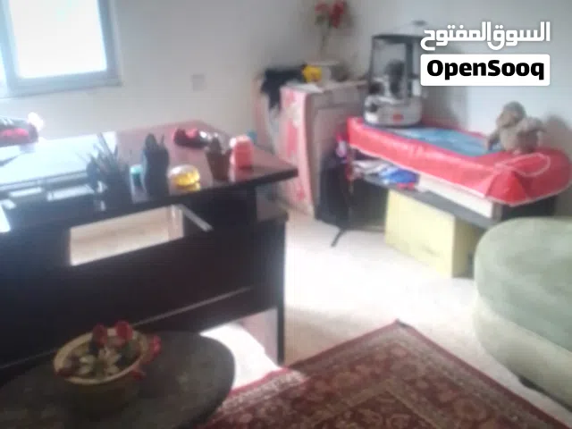 مكتب زائد خزانه ملفات زائد كرسي للبيع بسعر مميز
