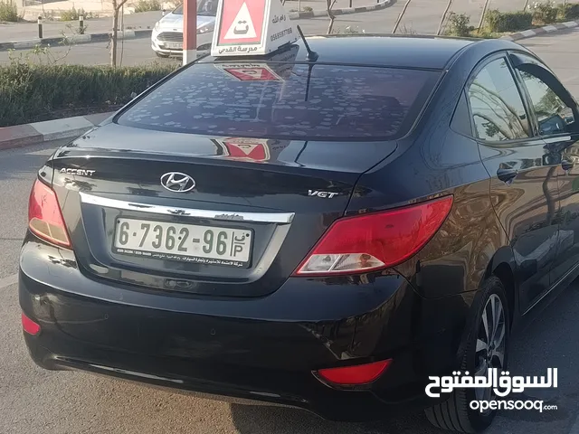 هيونداي اكسنت تدريب للبيع