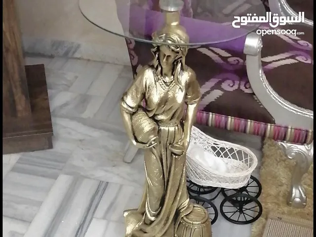تمثال الحاملة البرميل الرائع ارتفاع 86 سم من الريزن مكفول اللون 5 سنوات