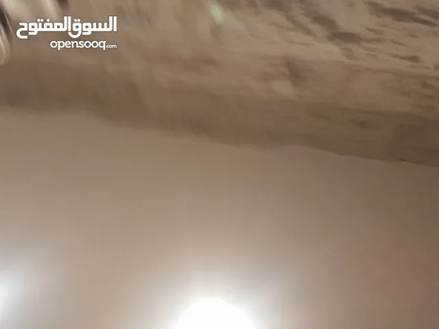 مطلوب شقة للايجار لعائلة صغيرة 3 غرف نوم من المالك مباشرة