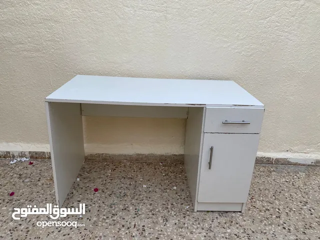 مكتب مستعمل
