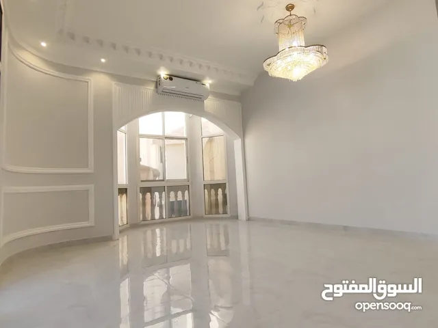 Tow bedroom AND three bedroom apartment IN VILLA Al muroor area 29th signal behind the police colleg