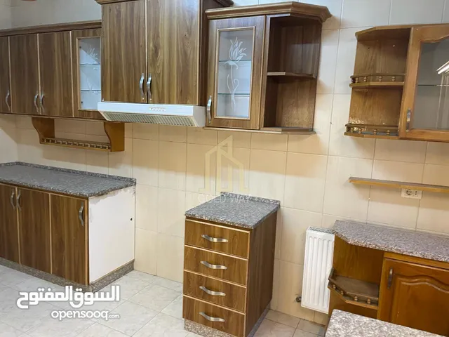142 m2 3 Bedrooms Apartments for Sale in Amman Dahiet Al-Nakheel