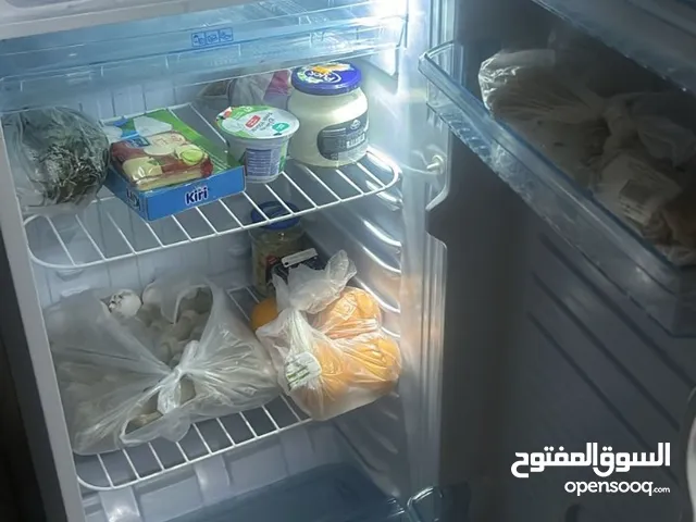 Refrigerator (Daewoo) 100-149 Liters Capacity