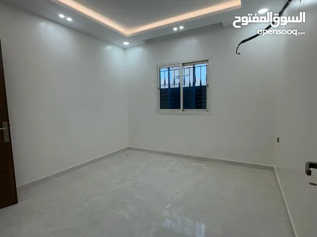 190 m2 3 Bedrooms Apartments for Rent in Jeddah Al Wahah
