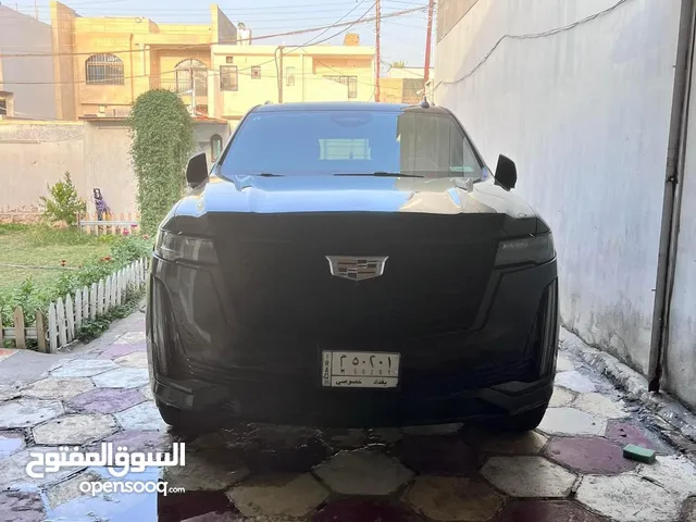 كدلك اسكاليد 2021 امريكية صور الحادث وصور السونار موجودة بلصور ومكينة مفتوحة