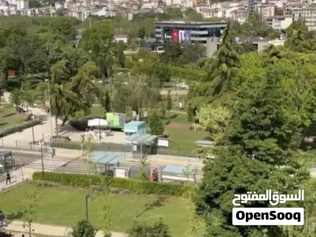 شقة ثلاث غرف وصاله للإيجار اليومي إطلاله خليج القرن الذهبي