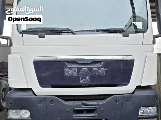 2013 تويوتا 4 رونر Limited