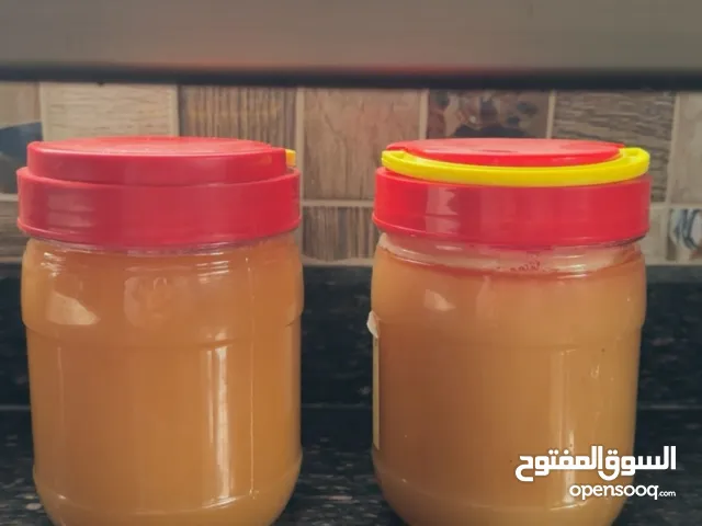 من الخلية مباشرة  عسل طبيعي بطعم أصلي