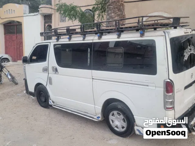 باص هايس، 2013, خليجي، ابيض