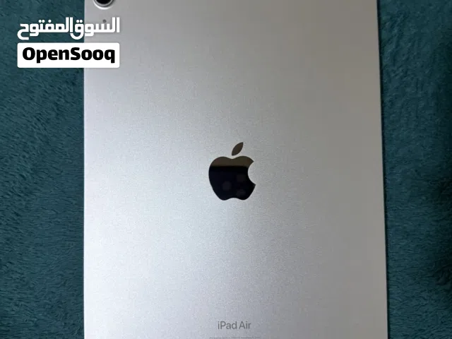 iPad Air 5 good condition for sale