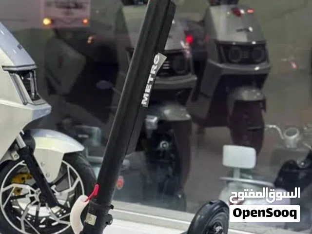 سكوتر كهربائي ماركة وموديل كروني X8 جديد من أمازون