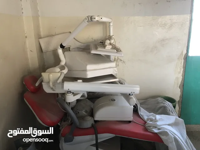 كرسي طبيب أسنان من نوع البداونة حجم صغير بسعر مغري جدا