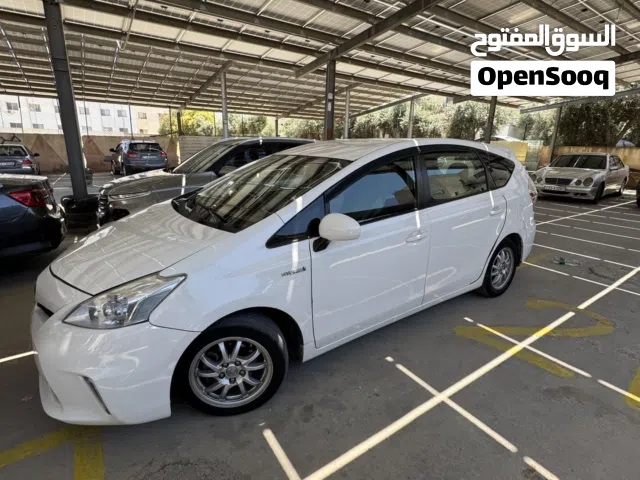 2012 تويوتا بريوس Prius