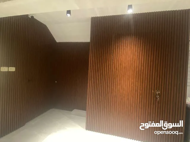 330 m2 5 Bedrooms Villa for Rent in Amman Deir Ghbar