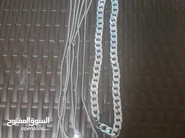 بيع سلاسل.