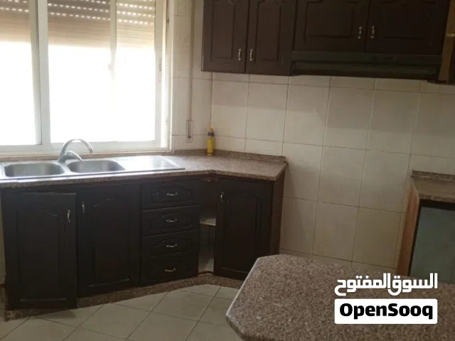 مطبخ خشب ممتاز بدون الرخام مع شفاط راكب