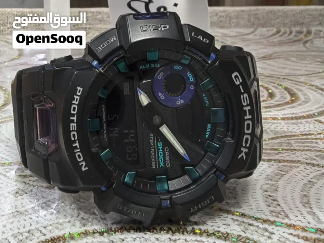 القوة التاريخية لعلامة Casio G-Shock + التكنولوجيا الحديثة لمراقبة النشاط البدني.