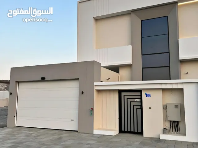 360m2 More than 6 bedrooms Villa for Sale in Muscat Amerat