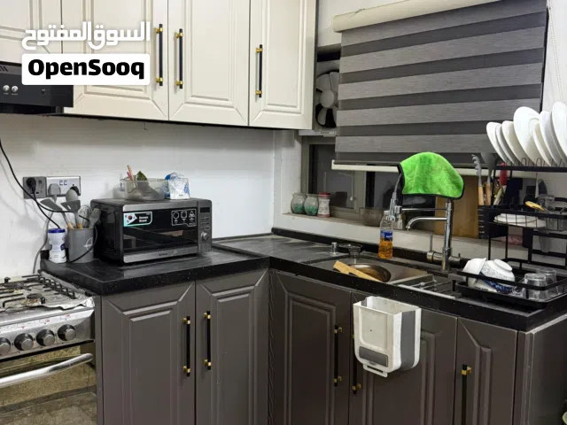 اغراض بيت مستخدمه ونظيفه