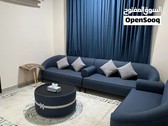 شقه مفروشه باثاث جميل وجديد
