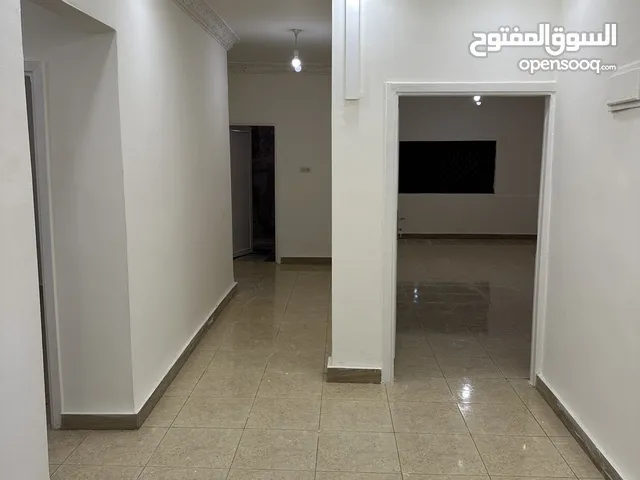165 m2 3 Bedrooms Apartments for Rent in Amman Swelieh