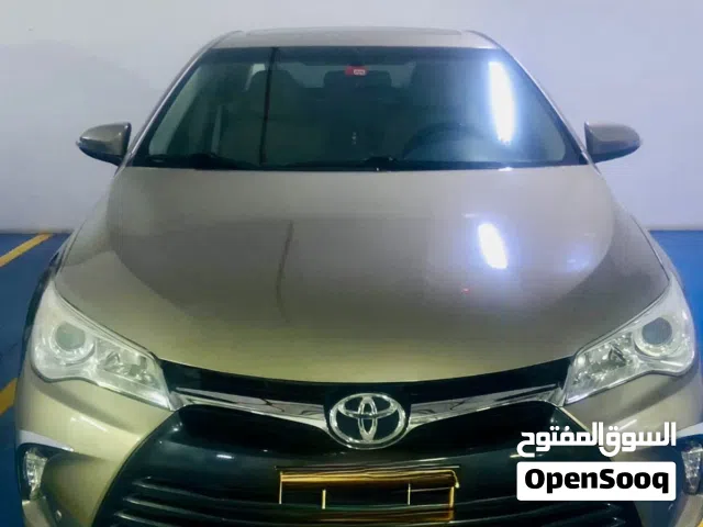 Used 2017 Toyota Camry Sedan with Original Paint, GCC Specs, Loaded Features