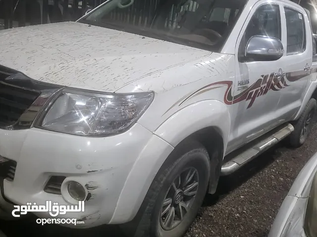 Toyota Hilux 2013 in Sana'a