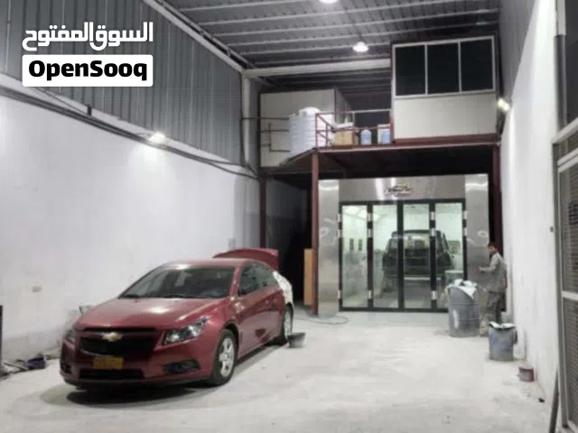 ورشة الأسطورة الملكية لصبغ وسمكرة المركبات من الحوادث