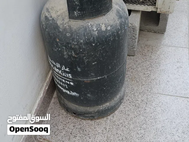 للبيع سلندرات غاز