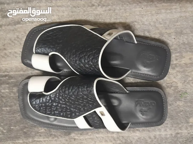 43 Casual Shoes in Muscat
