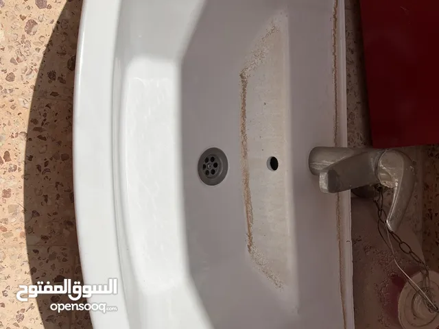 حوض وجه مستعمل