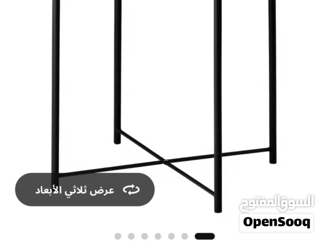 طاولة ايكيا لون اسود