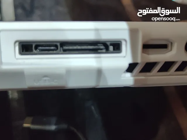 ROG Alloy  مستاخدم