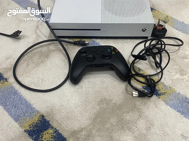 للبيع اكس بوكس معا اغراضه كامله بدون حساب استعمال بس قوي