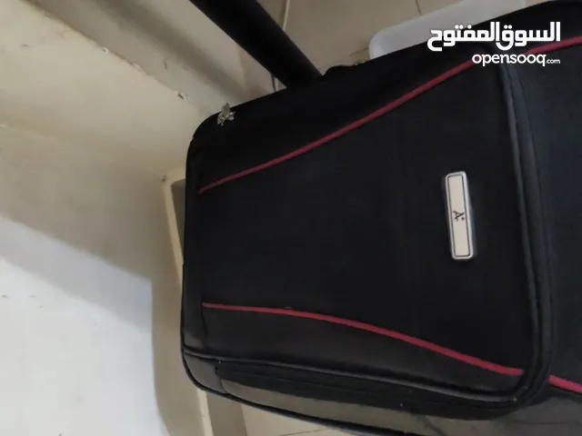 شنتطين سفر مقاس وسط two travel bags medium size good condition