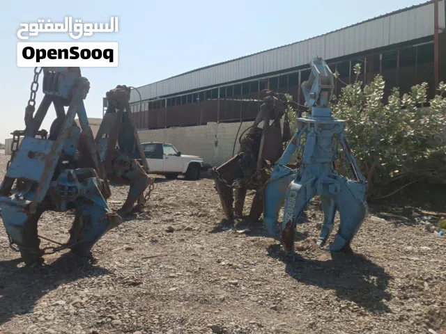 Crab for crawler craen and excavator Marine equipment كرابات متعددة الأحجام للأعمال البحرية