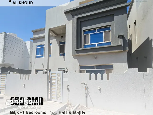 فيلا حديثة راقية Beautiful 6+1 BR Villa near Al Araimi Boulevard