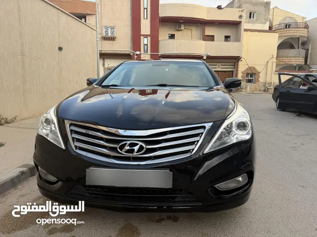 هواندي ازيرة اباتشي فل رقم واحد ناقصه بنوراما فقط عيب لا ماشيه 100 الف كيلو مسرفزه سرفز تام ربي