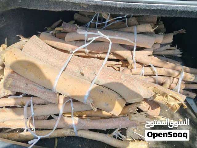 حطب سمر عماني للبيع ب 10 درهم للربطة