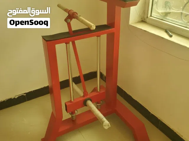 جهاز هامر لتمرين السواعد