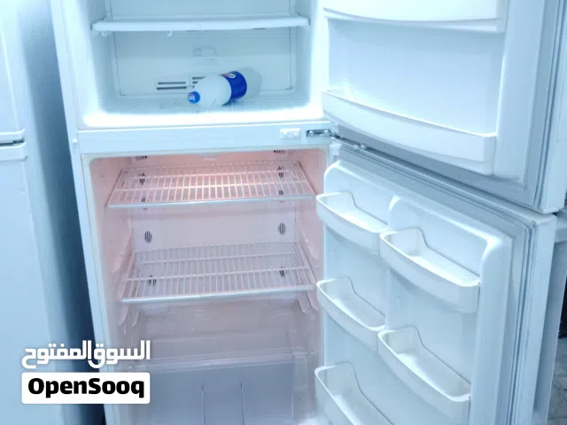 نبيع ثلاجه بحاله جيده استخدام تبريد وتجميد قوي ثلاجه دايو18 حجم متوسط تبريد وتجميد قوي ا