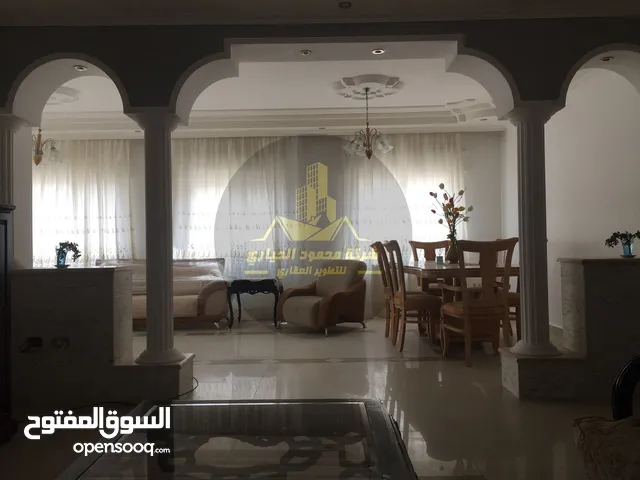 165 m2 3 Bedrooms Apartments for Sale in Amman Jubaiha