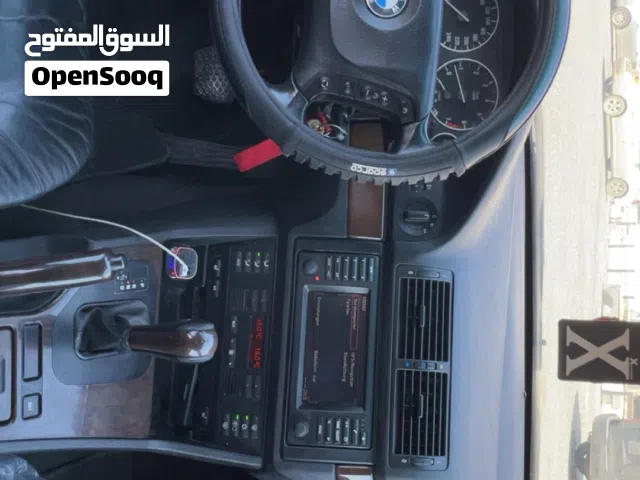 2002 BMW 5 Series 525
