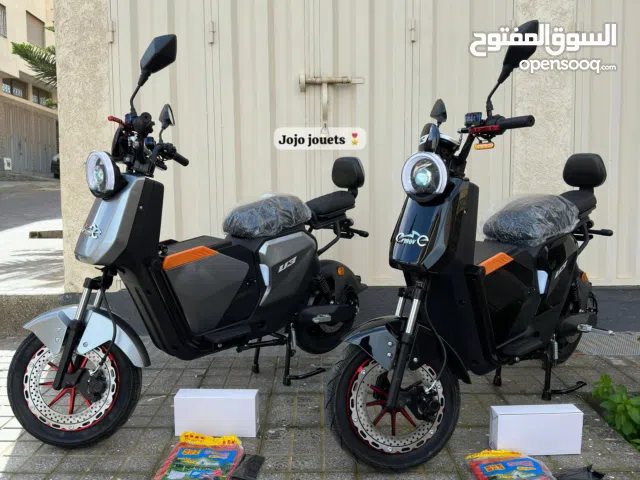 MOTO ÉLECTRIQUE PERFORMANCE 2000W U3 Emove