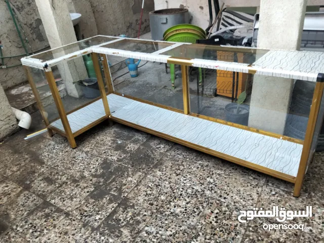 واجهة ميز المنيوم مال محل